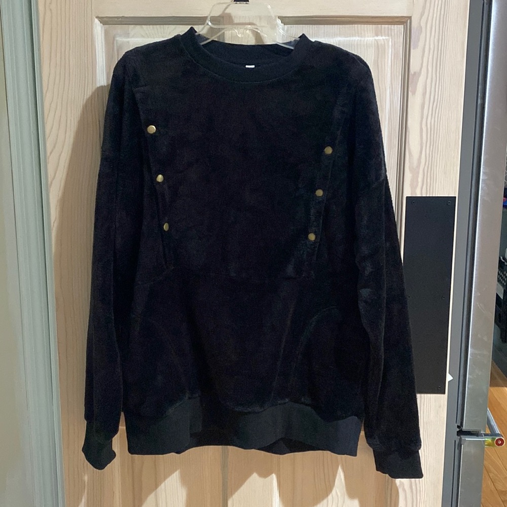 Nursing sweatshirt